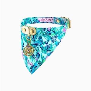 Lilly Pulitzer Tropical Blue and Pink Bandana collar Small/Medium EUC